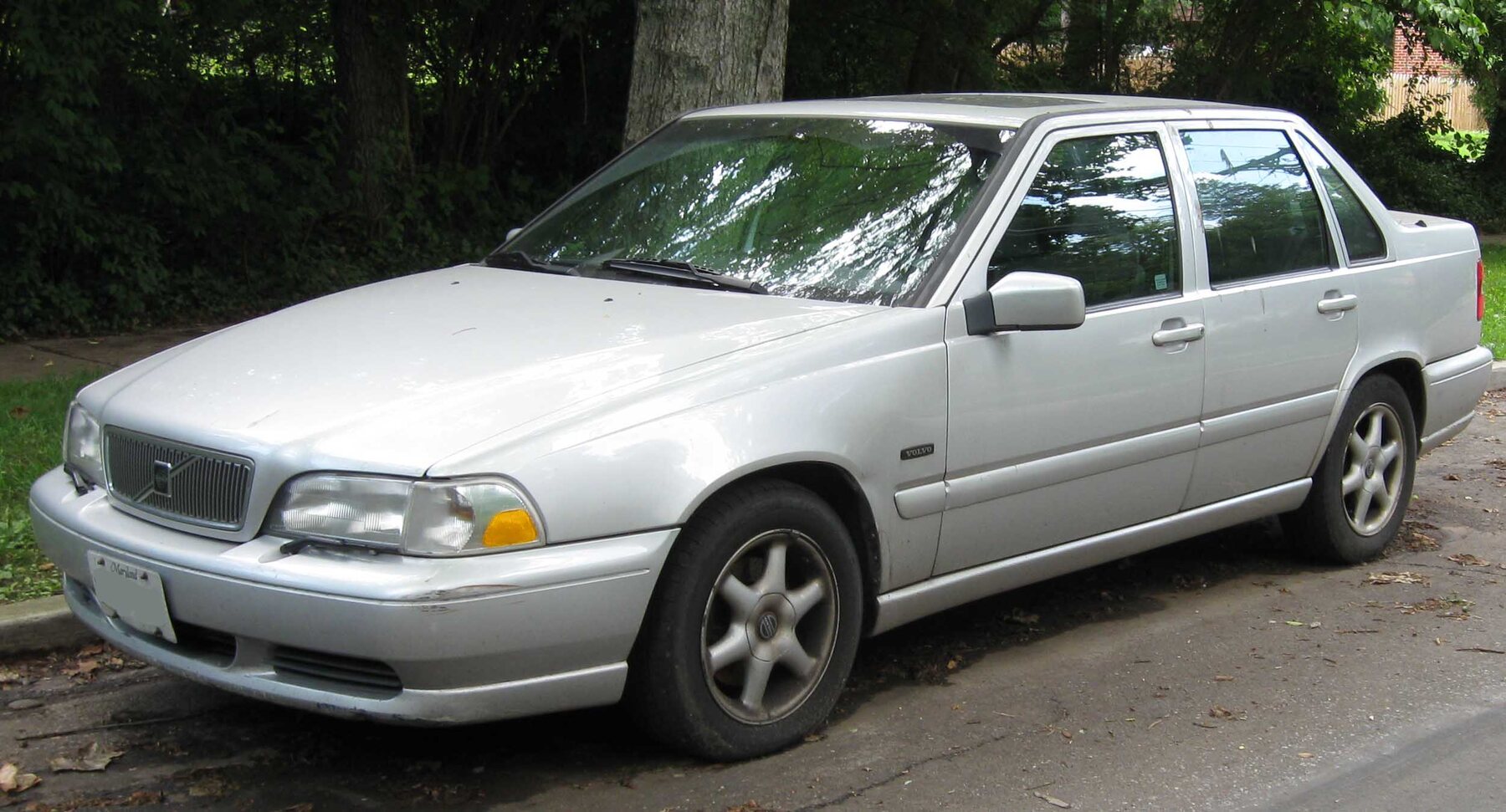 Volvo S70 першого покоління