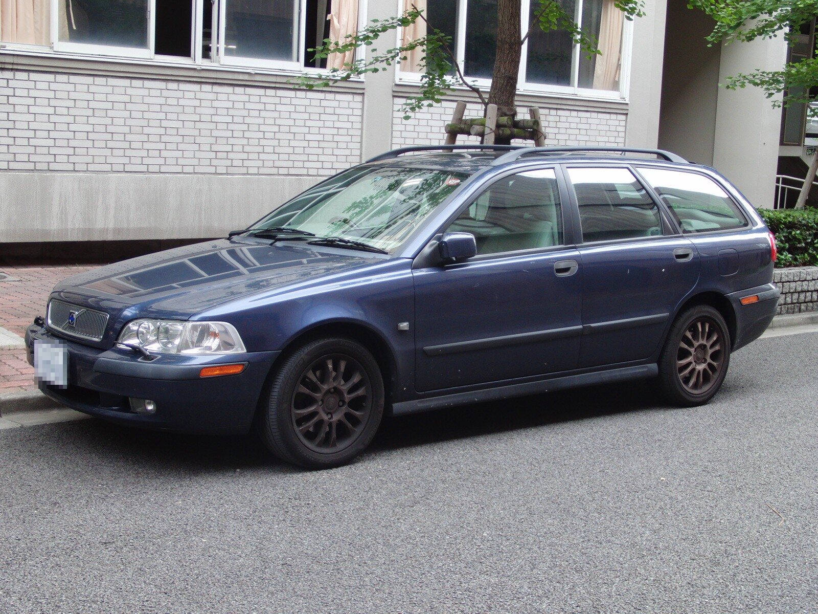 Volvo V40 другого покоління 2012 року
