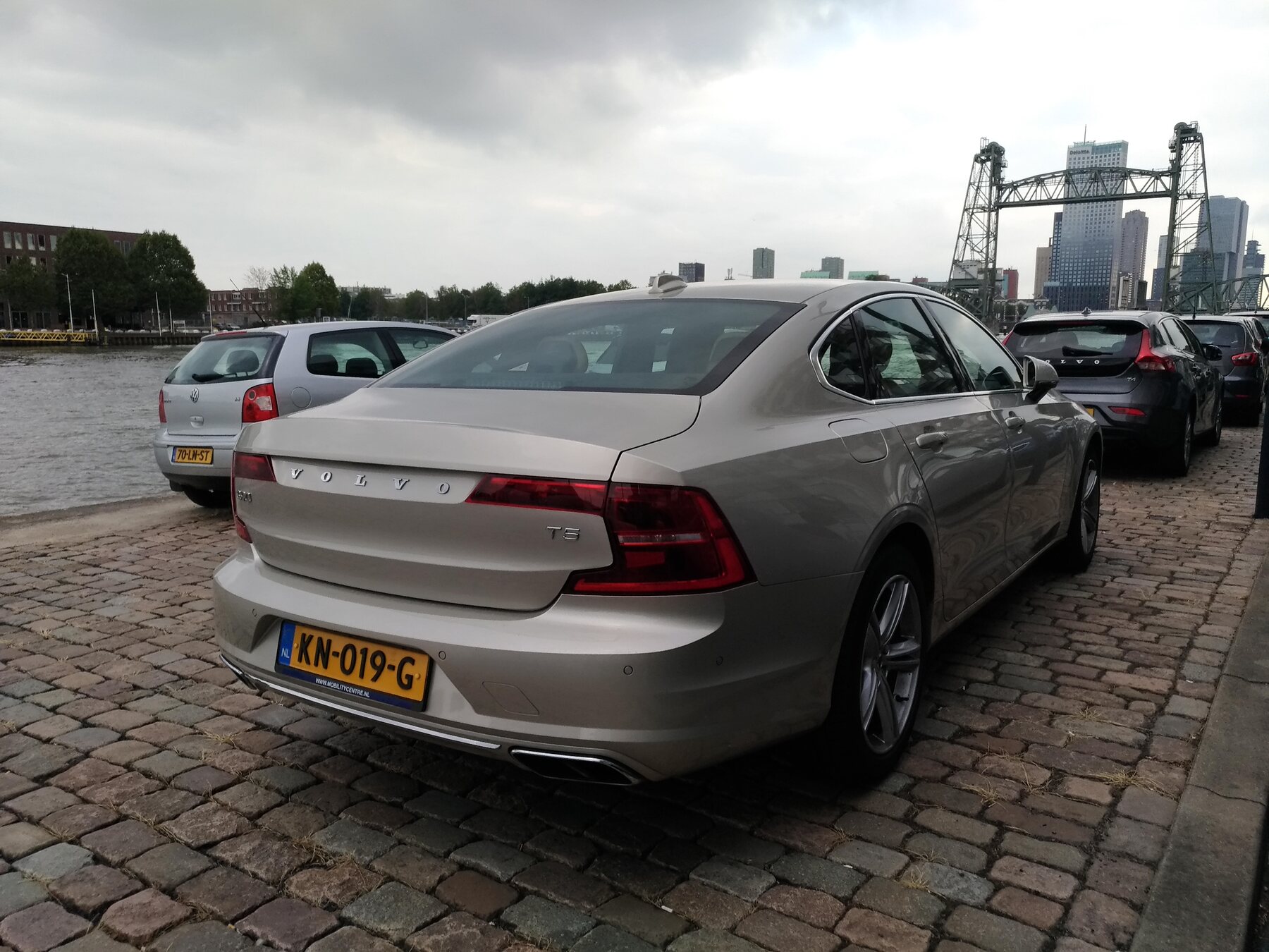 Volvo S90 другого покоління на архітектурі SPA