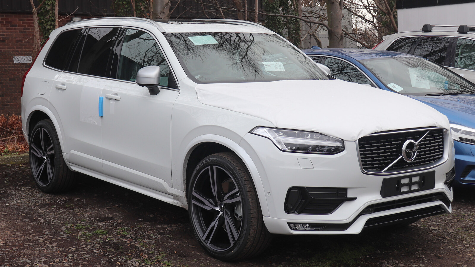 Volvo XC90 — ілюстративне фото до матеріалу про глобальні продажі Volvo Cars