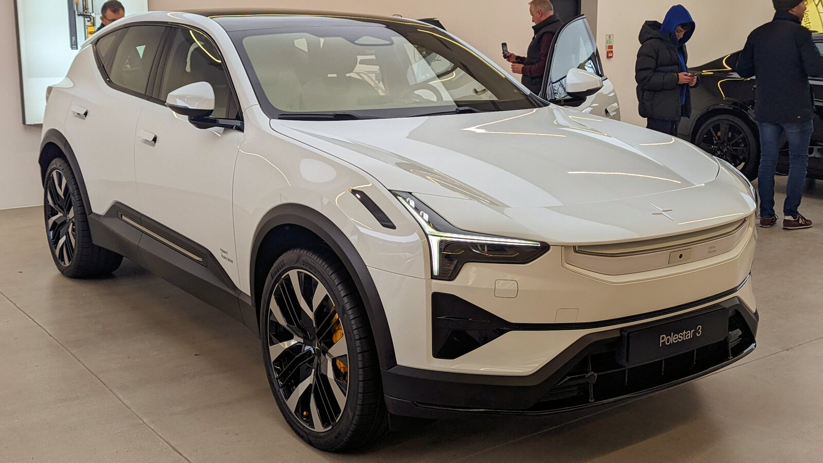 Polestar 4