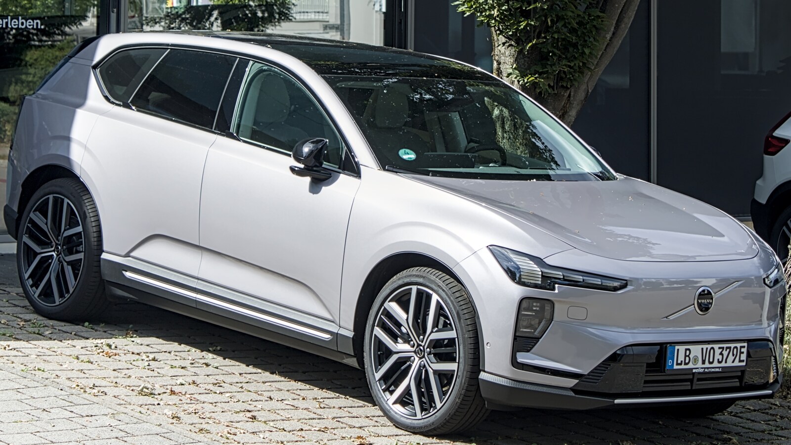 Volvo EX60 під час незалежного тестування моделі в Європі