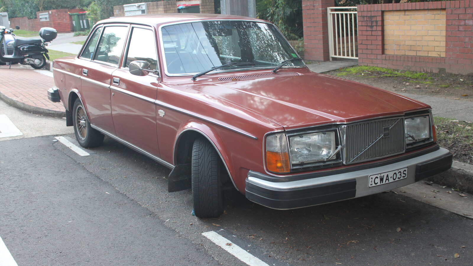 Volvo 264 GL 1976 року