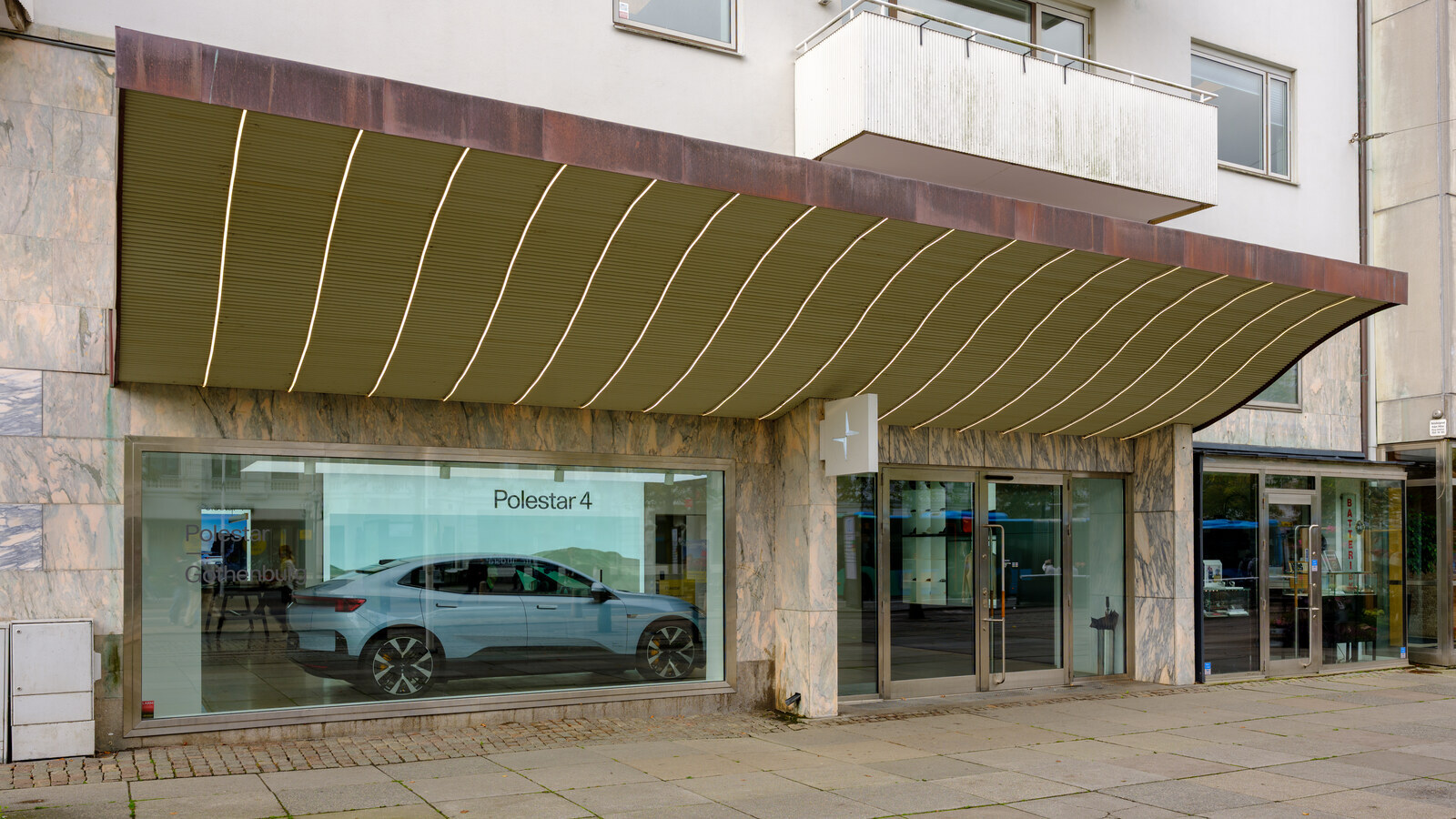 Polestar showrom on the street Kungsportsaventyn in Gotthenburg, Sweden. Former cinema Aveny.